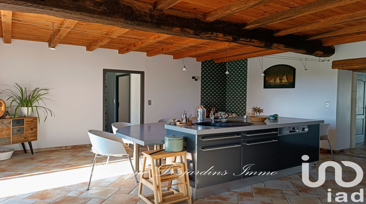 Ma-Cabane - Vente Maison Chermignac, 198 m²