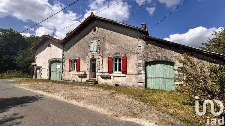 Ma-Cabane - Vente Maison Cherves-Châtelars, 96 m²