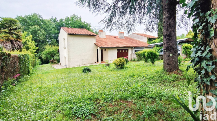 Ma-Cabane - Vente Maison Cherves-Richemont, 102 m²