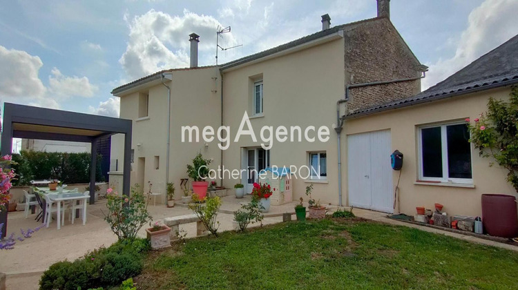 Ma-Cabane - Vente Maison CHERVES RICHEMONT, 135 m²