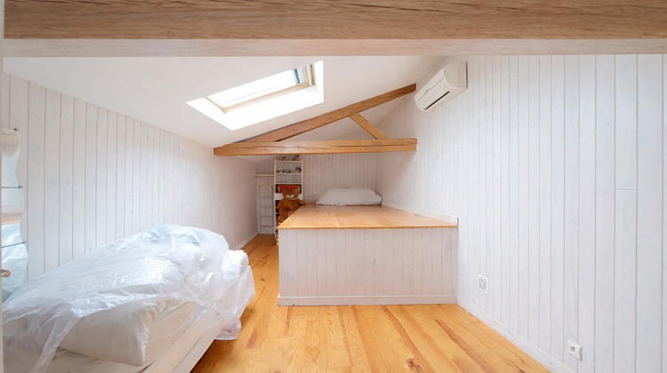 Ma-Cabane - Vente Maison CHERVES-RICHEMONT, 320 m²