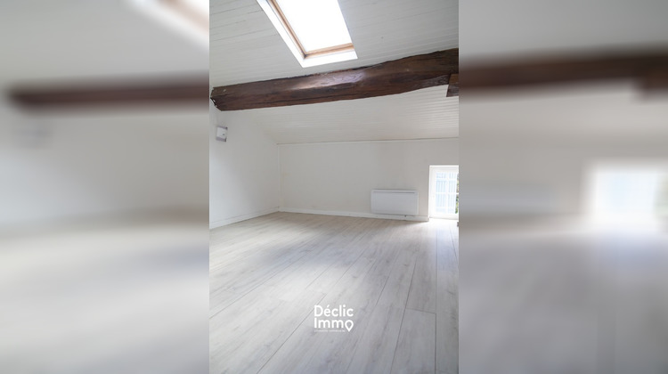 Ma-Cabane - Vente Maison CHERVETTES, 393 m²