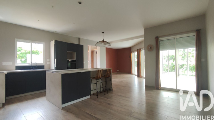 Ma-Cabane - Vente Maison Cherveux, 155 m²