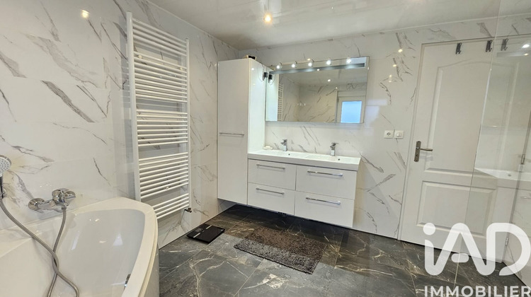 Ma-Cabane - Vente Maison Chesny, 188 m²