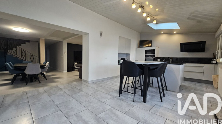 Ma-Cabane - Vente Maison Chesny, 188 m²