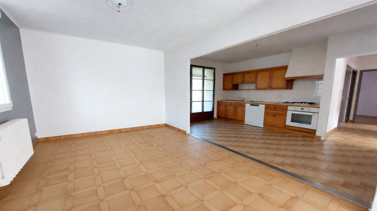 Ma-Cabane - Vente Maison CHEVAIGNE, 111 m²