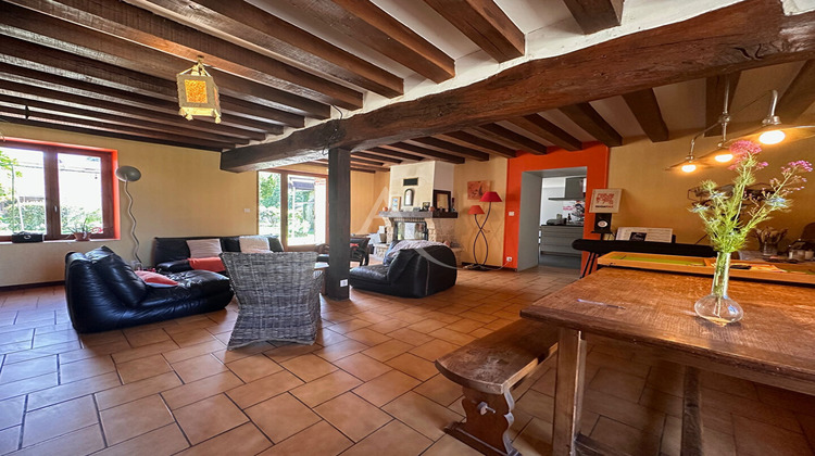 Ma-Cabane - Vente Maison CHEVERNY, 261 m²