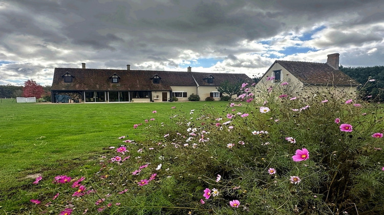 Ma-Cabane - Vente Maison CHEVERNY, 320 m²