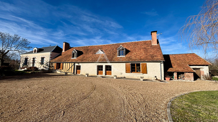 Ma-Cabane - Vente Maison CHEVERNY, 245 m²