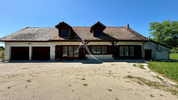 Ma-Cabane - Vente Maison CHEVERNY, 220 m²