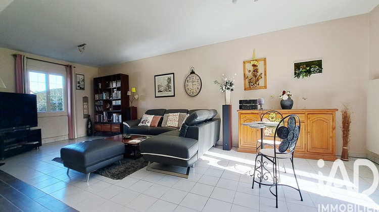 Ma-Cabane - Vente Maison Chevillon-sur-Huillard, 202 m²