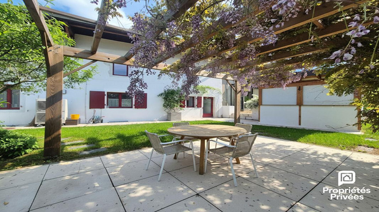 Ma-Cabane - Vente Maison CHEVRIER, 279 m²