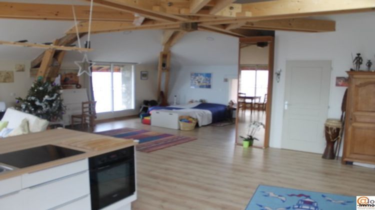 Ma-Cabane - Vente Maison Chevrières, 280 m²