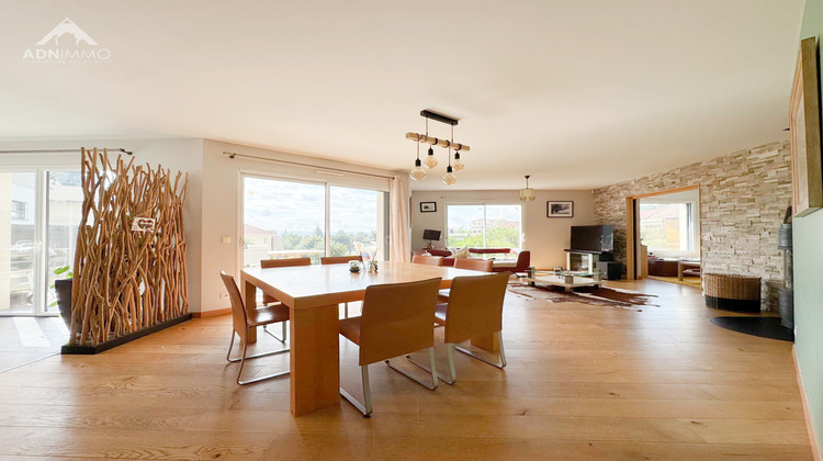 Ma-Cabane - Vente Maison Chevry, 280 m²