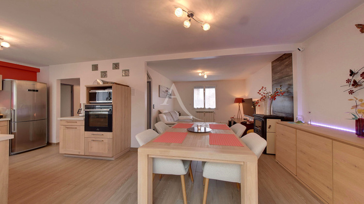 Ma-Cabane - Vente Maison CHEVRY-COSSIGNY, 111 m²