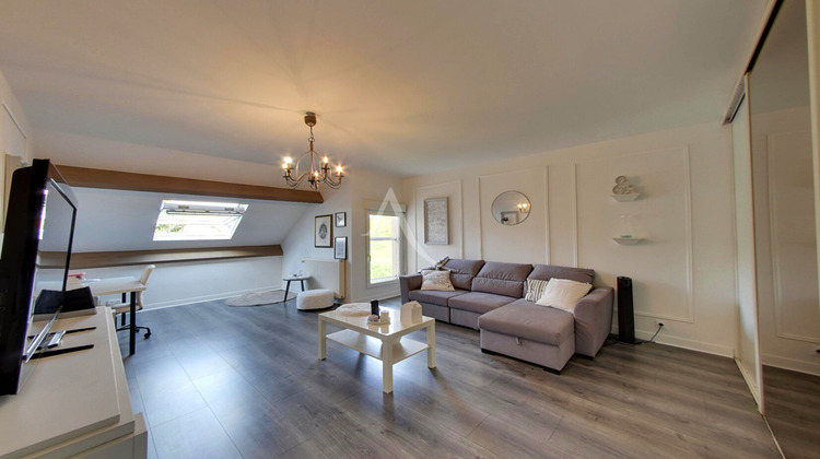Ma-Cabane - Vente Maison CHEVRY-COSSIGNY, 185 m²