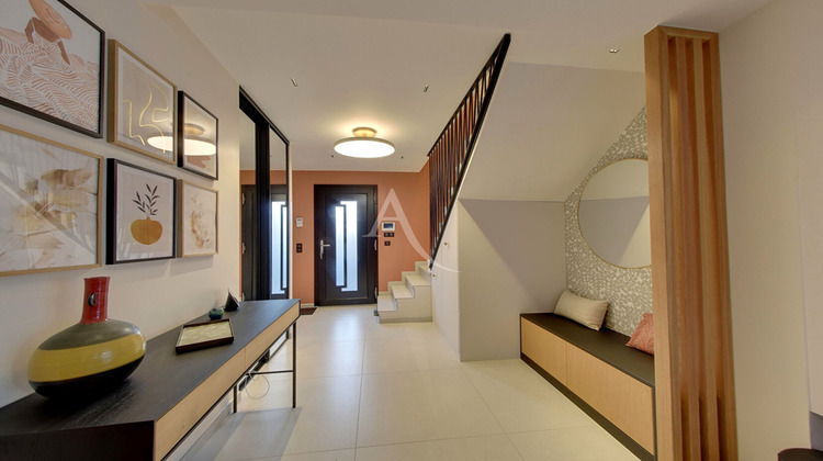 Ma-Cabane - Vente Maison CHEVRY-COSSIGNY, 190 m²