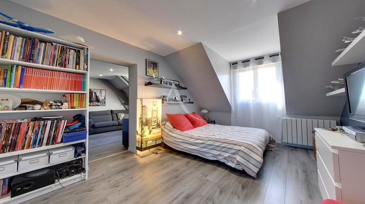 Ma-Cabane - Vente Maison CHEVRY-COSSIGNY, 141 m²