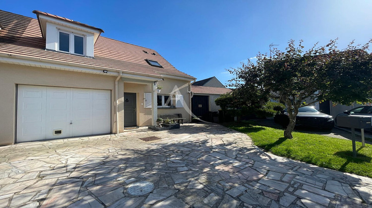 Ma-Cabane - Vente Maison CHEVRY-COSSIGNY, 82 m²