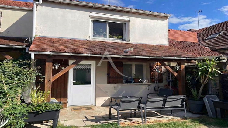 Ma-Cabane - Vente Maison CHEVRY-COSSIGNY, 53 m²