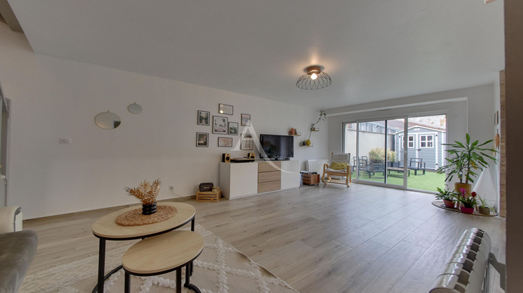 Ma-Cabane - Vente Maison CHEVRY-COSSIGNY, 126 m²