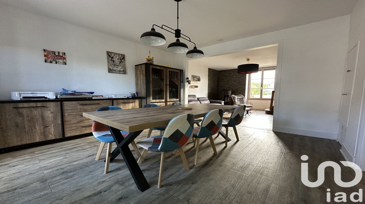 Ma-Cabane - Vente Maison Chezal-Benoît, 110 m²