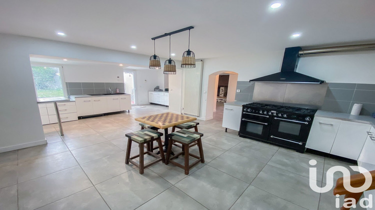 Ma-Cabane - Vente Maison Chézy-sur-Marne, 446 m²