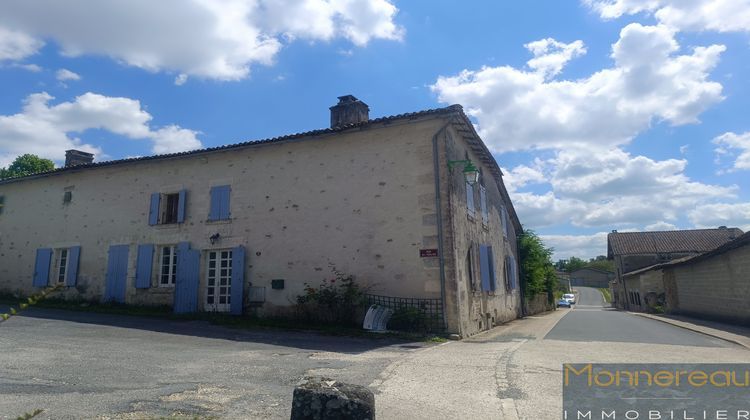 Ma-Cabane - Vente Maison Chillac, 402 m²