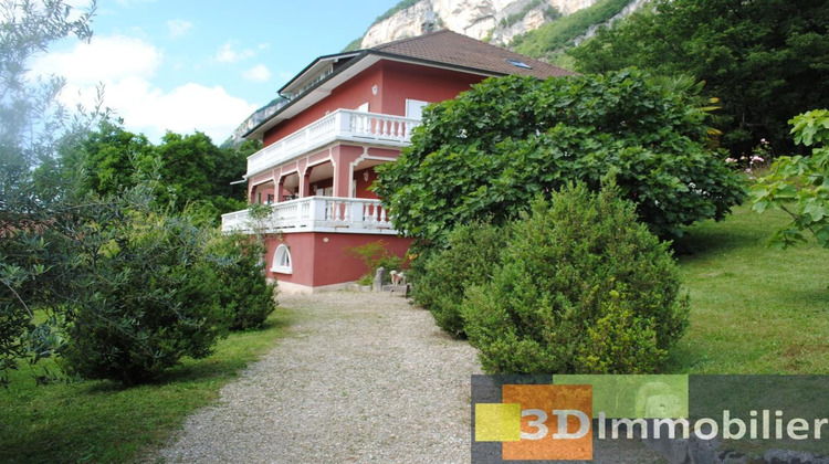 Ma-Cabane - Vente Maison CHINDRIEUX, 370 m²