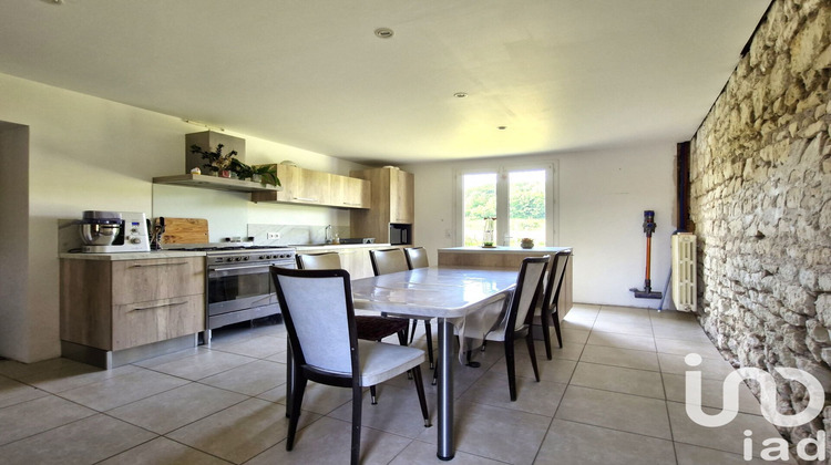 Ma-Cabane - Vente Maison Chinon, 275 m²