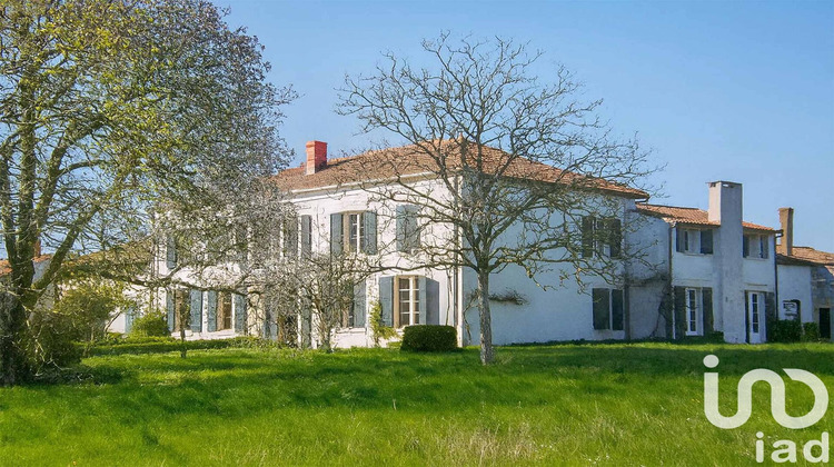 Ma-Cabane - Vente Maison Chizé, 487 m²