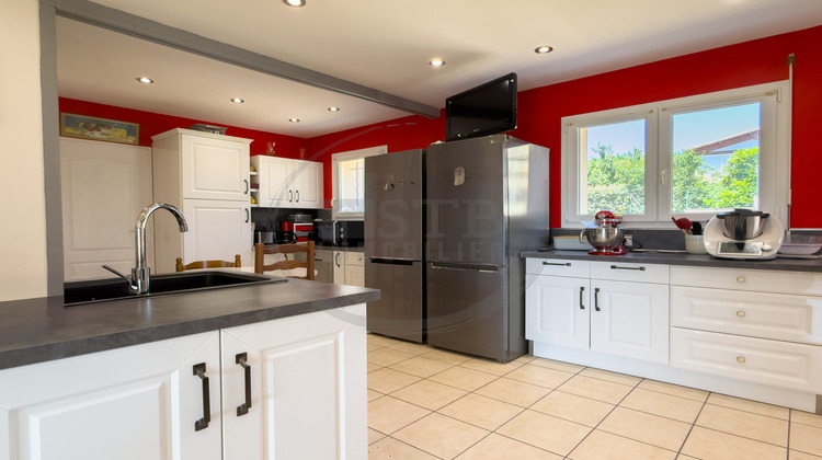 Ma-Cabane - Vente Maison Chomérac, 123 m²