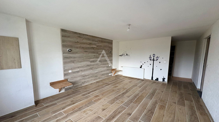 Ma-Cabane - Vente Maison CHOUZE-SUR-LOIRE, 170 m²