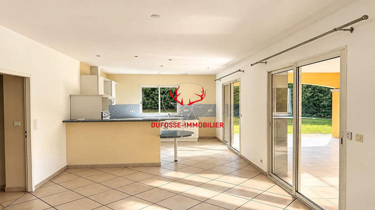 Ma-Cabane - Vente Maison CHUZELLES, 197 m²