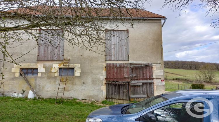 Ma-Cabane - Vente Maison Ciez, 35 m²