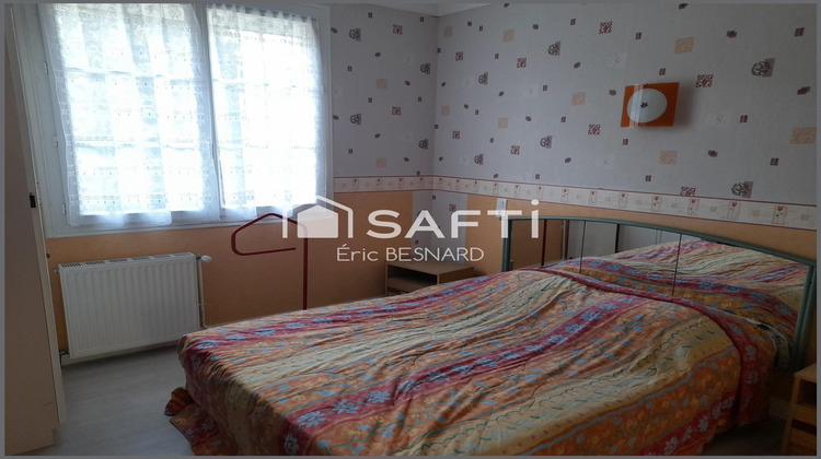 Ma-Cabane - Vente Maison Cinais, 215 m²