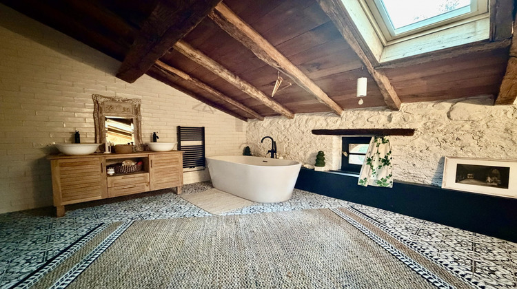 Ma-Cabane - Vente Maison Civaux, 207 m²