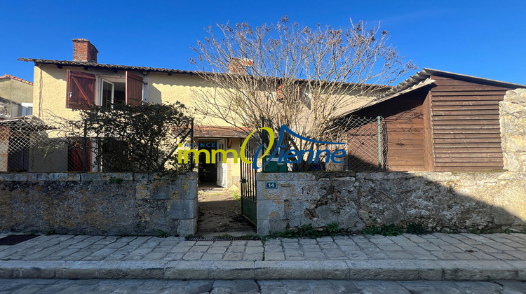 Ma-Cabane - Vente Maison CIVAUX, 93 m²