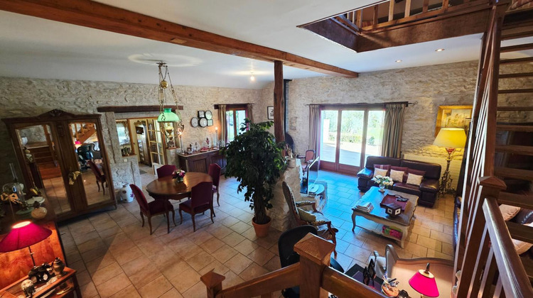 Ma-Cabane - Vente Maison CIVRAY, 165 m²