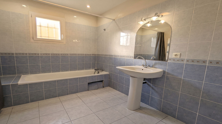 Ma-Cabane - Vente Maison CIVRAY-DE-TOURAINE, 167 m²