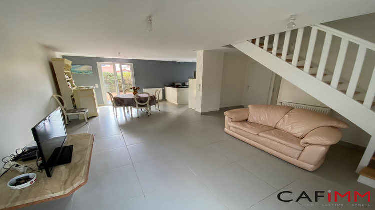 Ma-Cabane - Vente Maison Civrieux, 92 m²