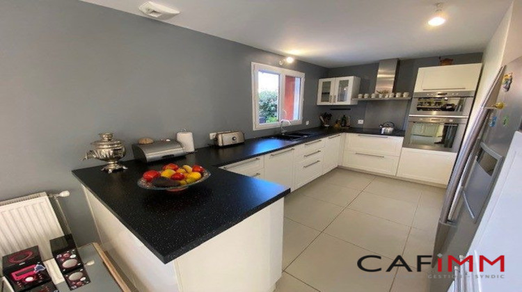 Ma-Cabane - Vente Maison Civrieux, 92 m²