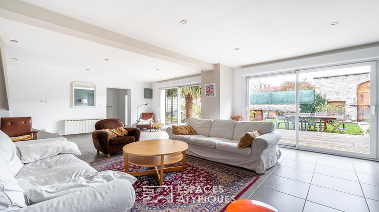 Ma-Cabane - Vente Maison CIVRIEUX-D'AZERGUES, 226 m²