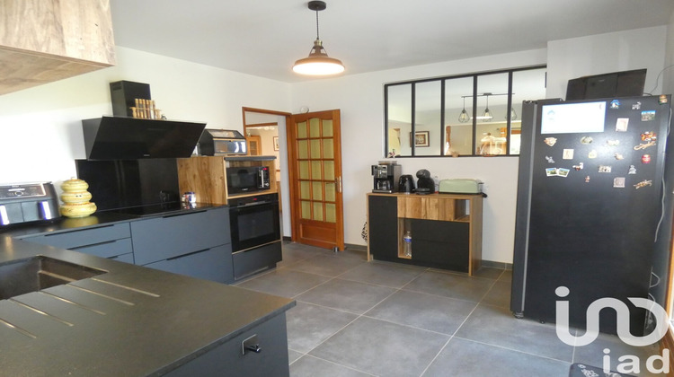 Ma-Cabane - Vente Maison Civry-la-Forêt, 180 m²