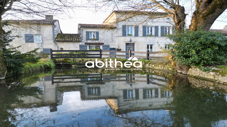 Ma-Cabane - Vente Maison Clam, 226 m²