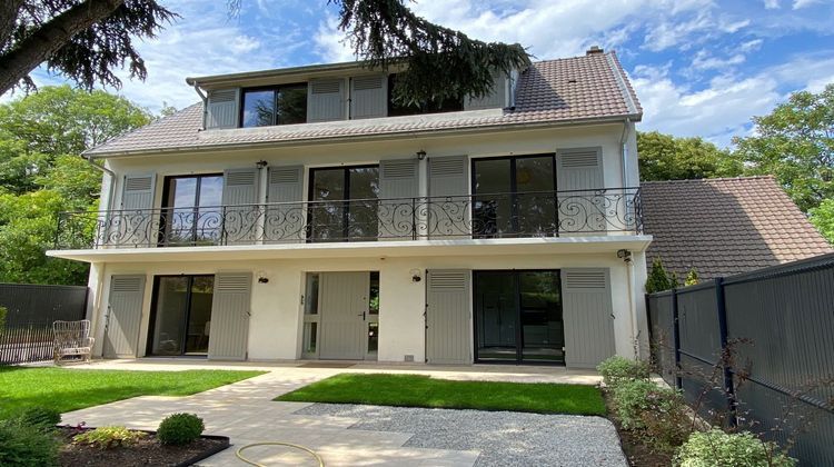 Ma-Cabane - Vente Maison Clamart, 215 m²