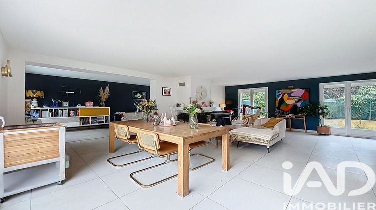 Ma-Cabane - Vente Maison Clamart, 223 m²