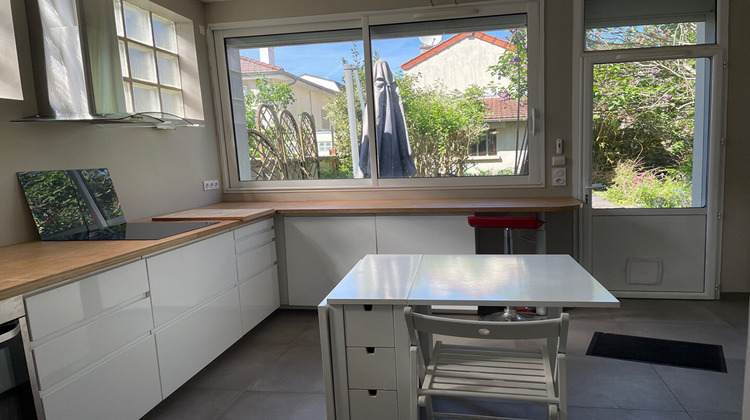 Ma-Cabane - Vente Maison CLAMART, 199 m²