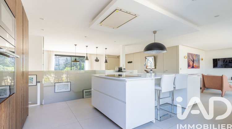 Ma-Cabane - Vente Maison Clamart, 200 m²