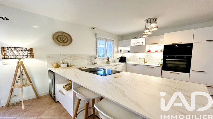 Ma-Cabane - Vente Maison Cléré-les-Pins, 178 m²